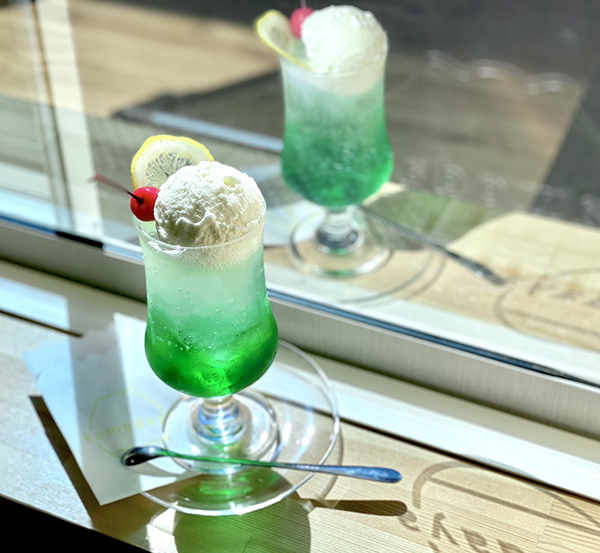 メロンソーダ